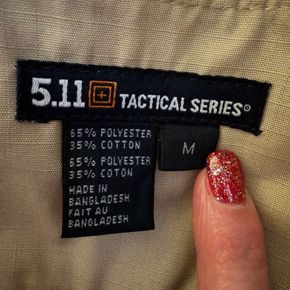 5.11 Tactical Vest Khaki Mens Size Medium - Picture 2 of 16